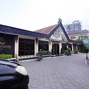 Istana Batik Ratna